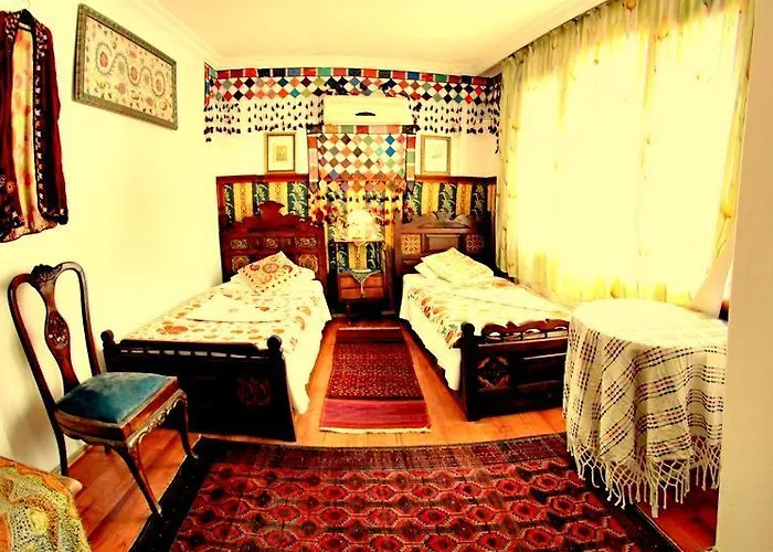 Homeros & Casa de hóspedes *