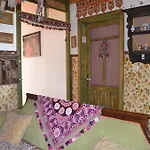 Πανσιόν Homeros & Σελτσούκ