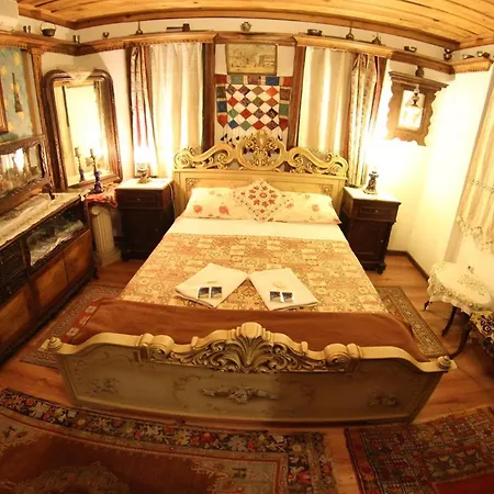 Guest house Homeros & *
