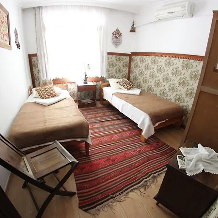 Homeros & Guest house *